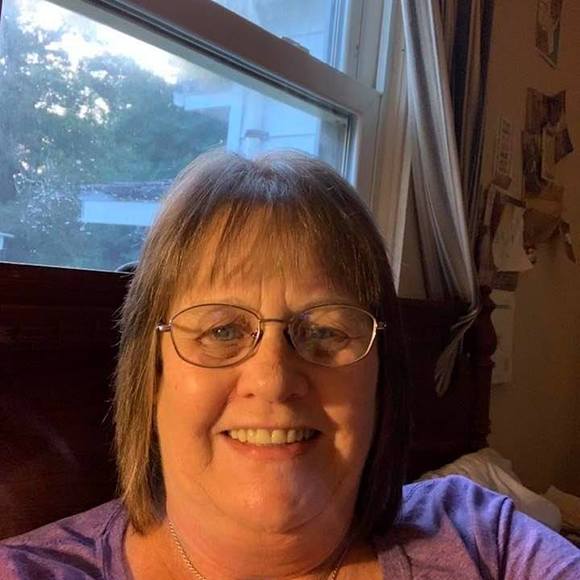 Meet your Posher, Janet - Picture 1 of 1